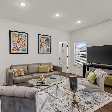 The Warhol - Pet-Friendly Apartment Bentonville Exterior photo