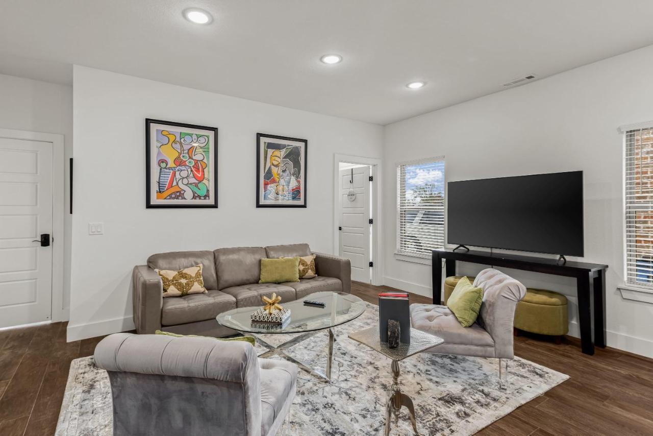 The Warhol - Pet-Friendly Apartment Bentonville Exterior photo