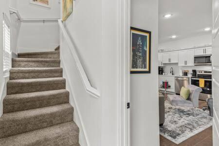 The Warhol - Pet-Friendly Apartment Bentonville Exterior photo