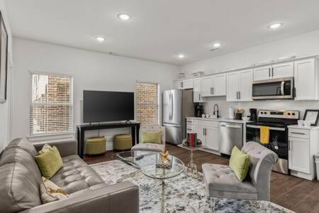 The Warhol - Pet-Friendly Apartment Bentonville Exterior photo